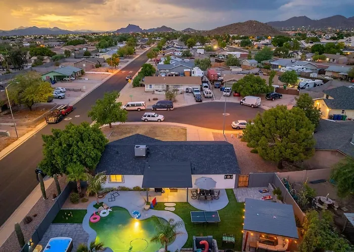 Holiday home Heated Pool Hot Tub Backyard Games Mesa
